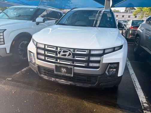 Atlas White 2025 Hyundai SANTA CRUZ SEL