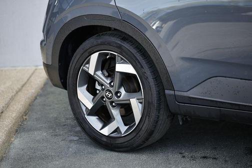 Ecotronic Gray 2023 Hyundai VENUE SEL