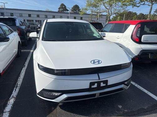 2024 Hyundai IONIQ 5 SEL