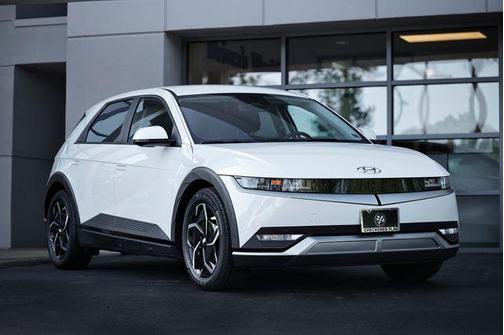 Atlas White 2024 Hyundai IONIQ 5 SEL