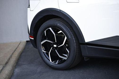 Atlas White 2024 Hyundai IONIQ 5 SEL