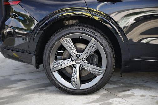 2023 Genesis GV70 2.5T AWD