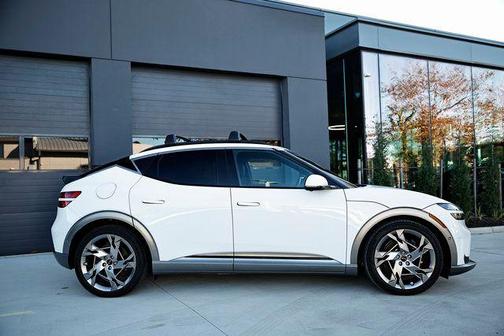 2024 Genesis GV60 Performance AWD