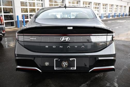 2025 Hyundai SONATA Hybrid Limited