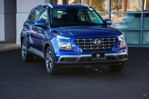 2025 Hyundai VENUE Limited