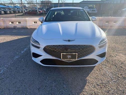 2025 Genesis G70 2.5T RWD