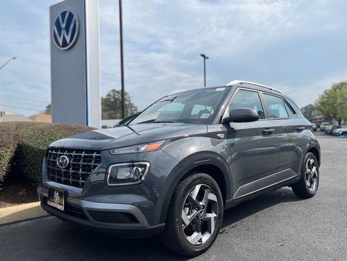 2023 Hyundai VENUE SEL