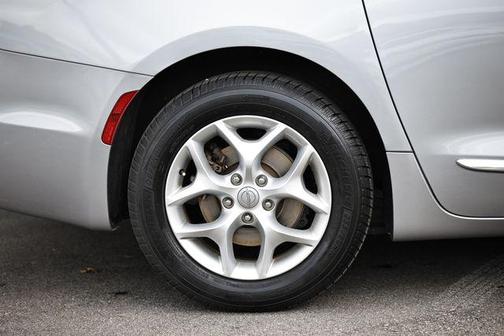 2019 Chrysler Pacifica Touring-L Plus