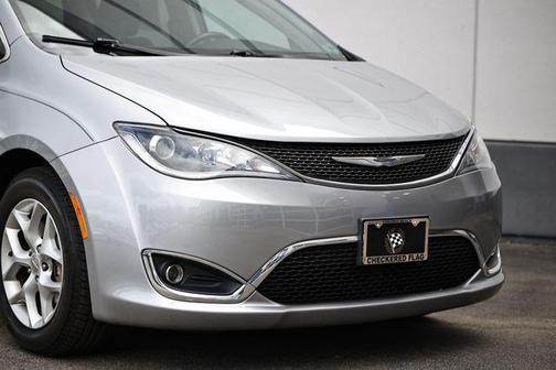 2019 Chrysler Pacifica Touring-L Plus