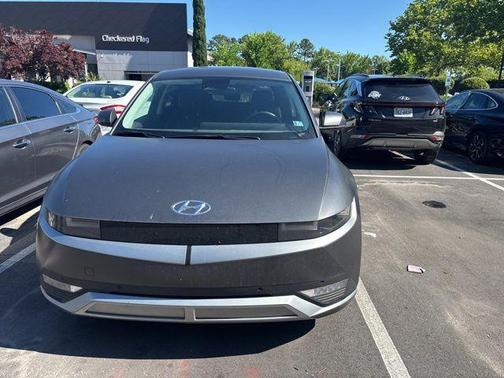 Shooting Star (Matte Gray) 2023 Hyundai IONIQ 5 SEL