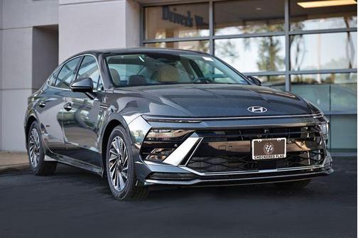 Portofino Gray 2026 Hyundai SONATA Hybrid Limited