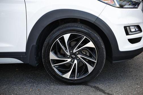 2020 Hyundai TUCSON Sport