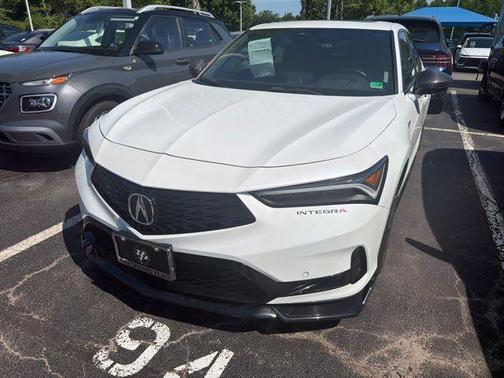 Platinum White Pearl 2024 Acura Integra A-SPEC Technology
