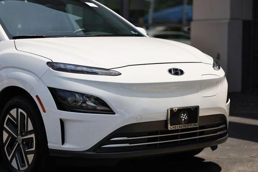 Lunar White 2023 Hyundai KONA EV SE