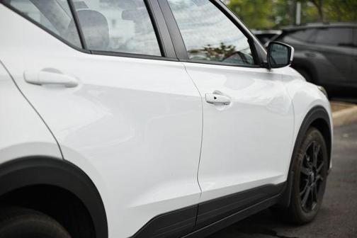 Fresh Powder 2024 Nissan Kicks SV