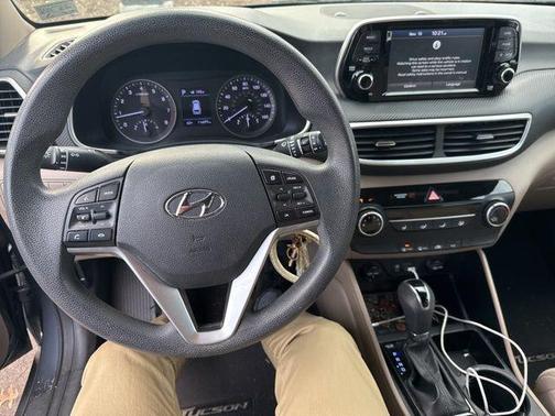 2019 Hyundai TUCSON SE
