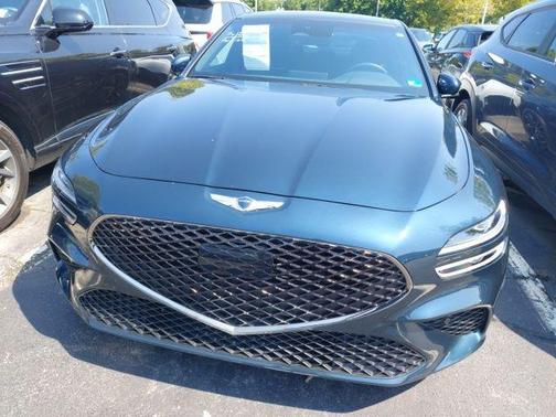2023 Genesis G70 2.0T AWD