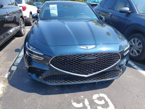 2023 Genesis G70 2.0T AWD