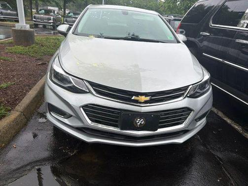 Silver Ice Metallic 2018 Chevrolet Cruze Premier