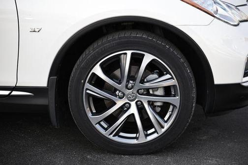 2017 INFINITI QX50 Base