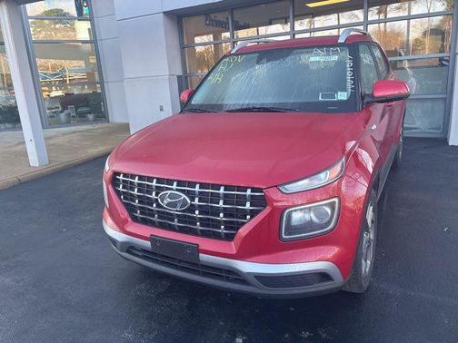 2022 Hyundai VENUE SEL