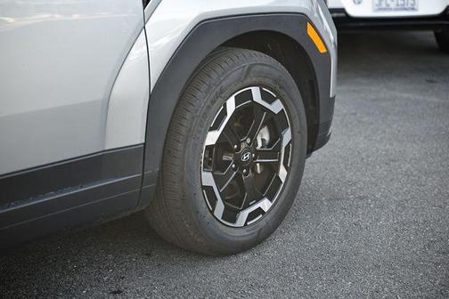 2024 Hyundai SANTA FE SE