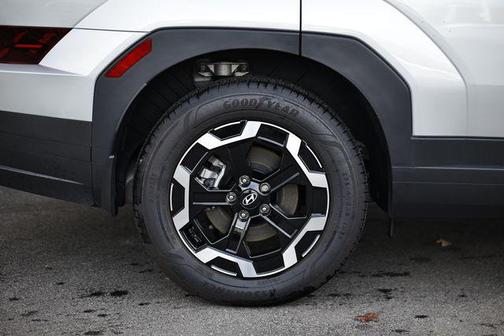 2024 Hyundai SANTA FE SE