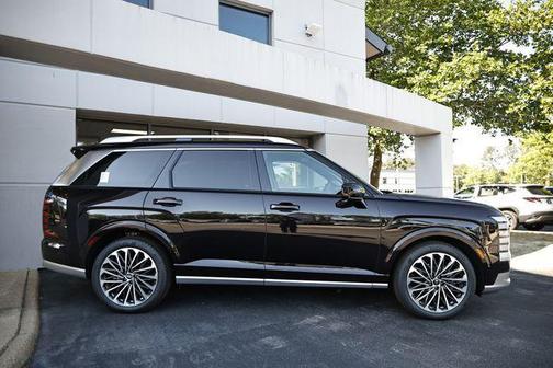 Galaxy Maroon Pearl 2026 Hyundai Palisade Hybrid Calligraphy