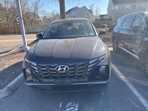 2023 Hyundai TUCSON SE