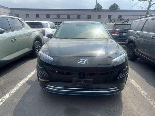 Abyss Black Pearl 2023 Hyundai KONA EV SE