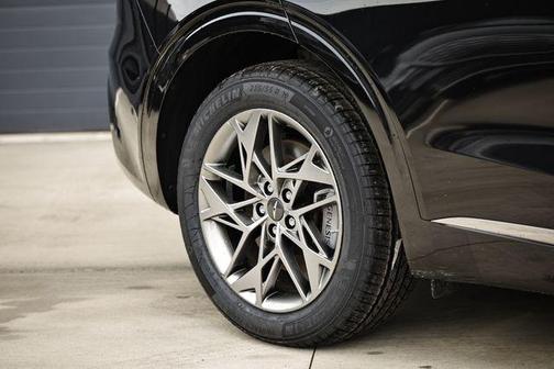 2023 Genesis GV70 2.5T AWD