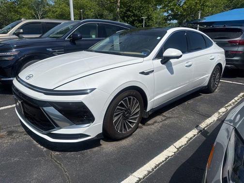 Serenity White 2025 Hyundai SONATA Hybrid Limited