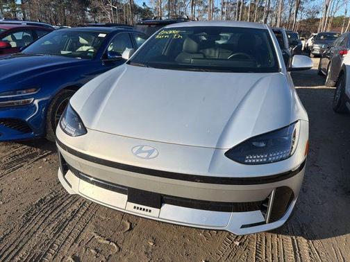 2024 Hyundai IONIQ 6 SEL