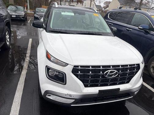 2023 Hyundai VENUE Limited