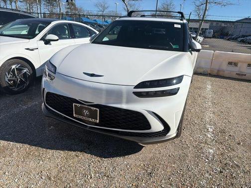 2025 Genesis GV60 Standard AWD