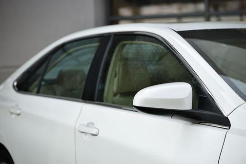 Blizzard Pearl 2017 Toyota Camry XLE