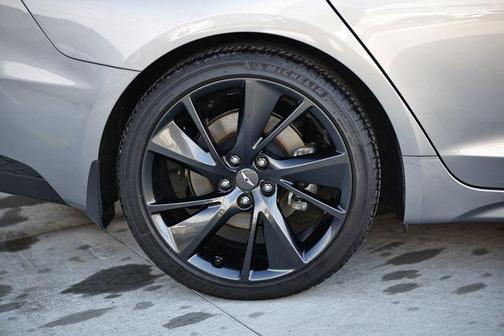 2023 Genesis G70 2.0T AWD