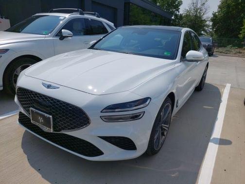 2025 Genesis G70 2.5T AWD