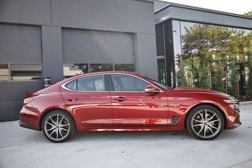 2023 Genesis G70 3.3T AWD