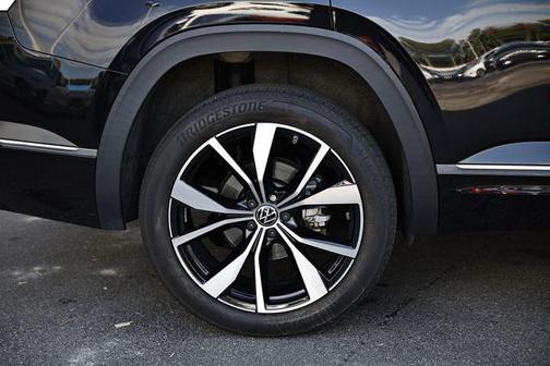 2024 Volkswagen Atlas 2.0T SEL Premium R-Line 4MOTION