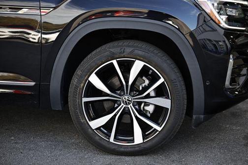 2024 Volkswagen Atlas 2.0T SEL Premium R-Line 4MOTION