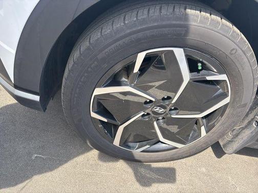 Atlas White 2024 Hyundai IONIQ 5 SEL