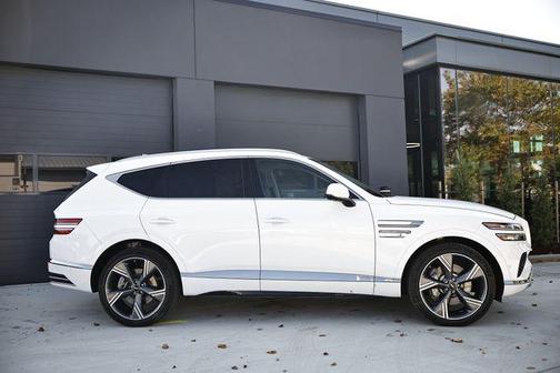 2025 Genesis GV80 2.5T