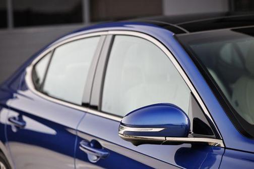 2025 Genesis G70 3.3T AWD Sport Advanced