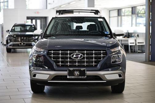 Denim w/White Roof 2026 Hyundai VENUE SEL w/Two-Tone Roof