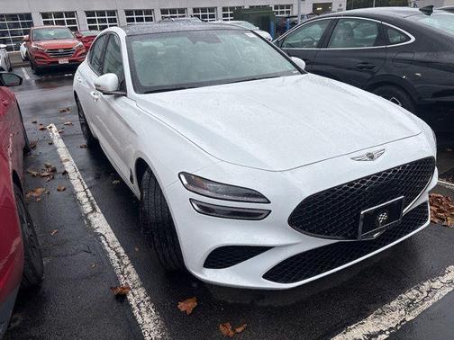 2025 Genesis G70 2.5T RWD