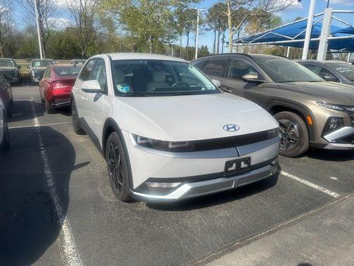 Cyber Gray 2023 Hyundai IONIQ 5 SEL