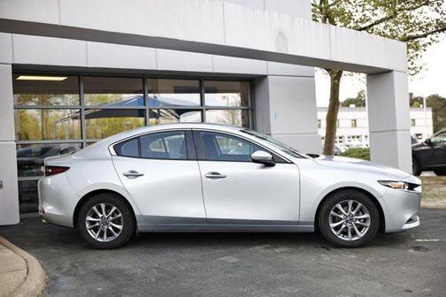 Sonic Silver Metallic 2021 Mazda Mazda3 2.0 FWD