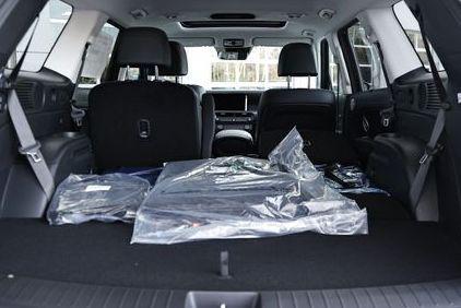 2026 Hyundai SANTA FE HEV SEL Premium