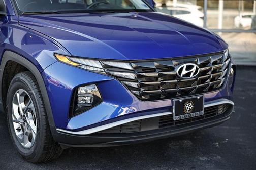 2023 Hyundai TUCSON SE